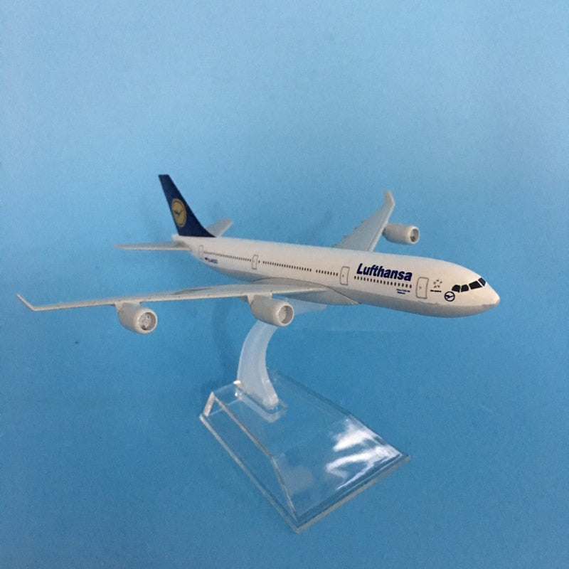 Lufthansa A350 Aircraft Metal 1:400 Collectible Replicas