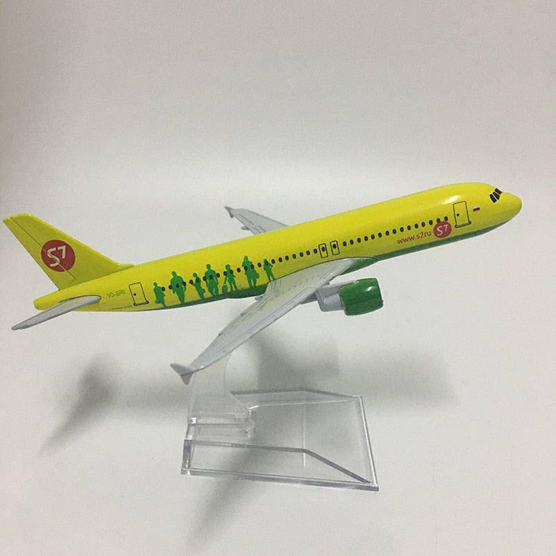 S7 Airlines Airbus A320 Aircraft Metal 1:400 Collectible Replicas