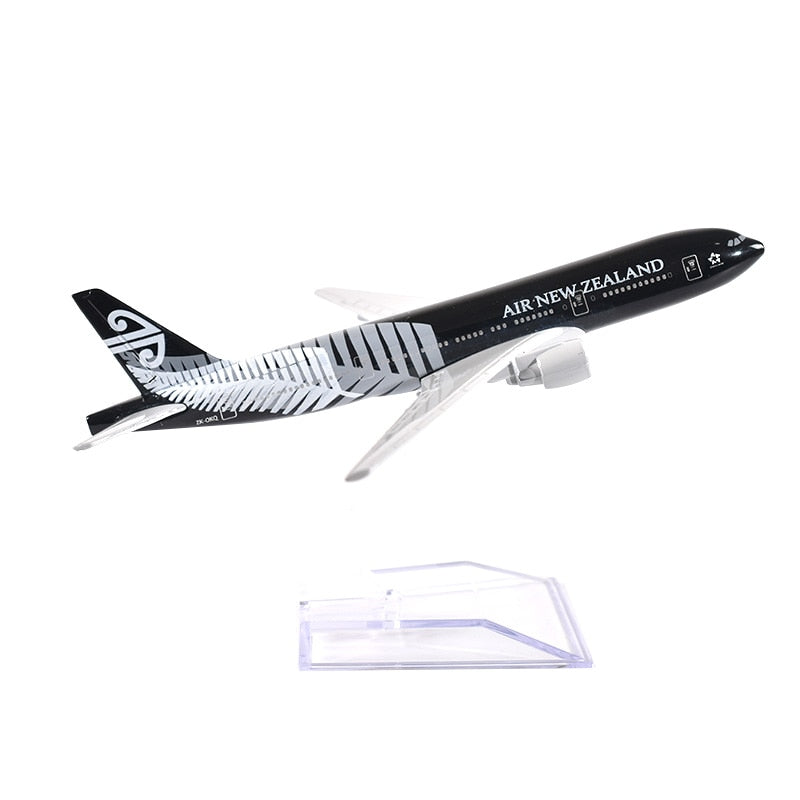 Air New Zealand Boeing 777 Aircraft Metal 1:400 Collectible Replicas