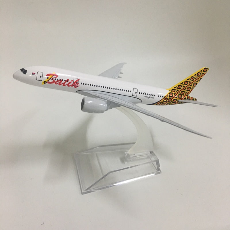 Batik Air Boeing 787 Aircraft Metal 1:400 Collectible Replicas