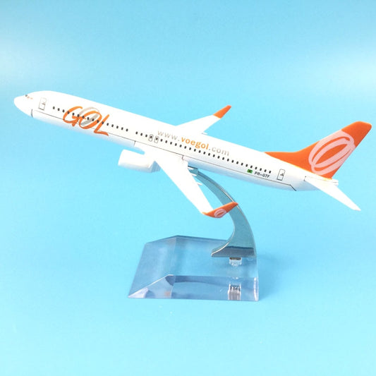 GOL Airlines Boeing 737 Aircraft Metal 1:400 Collectible Replicas