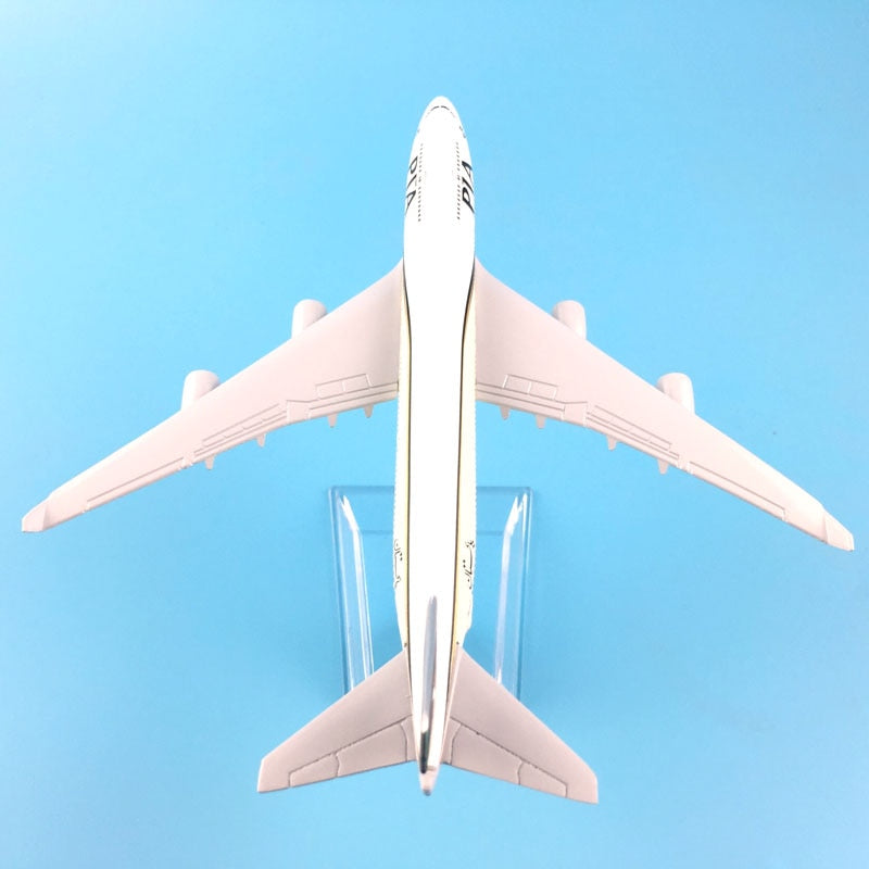 Air Pakistan PIA Boeing 747 Aircraft Metal 1:400 Collectible Replicas