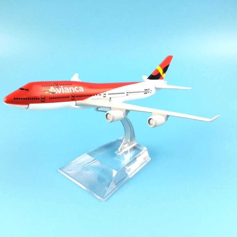 Avianca Colombia Boeing 747 Aircraft Metal 1:400 Collectible Replicas