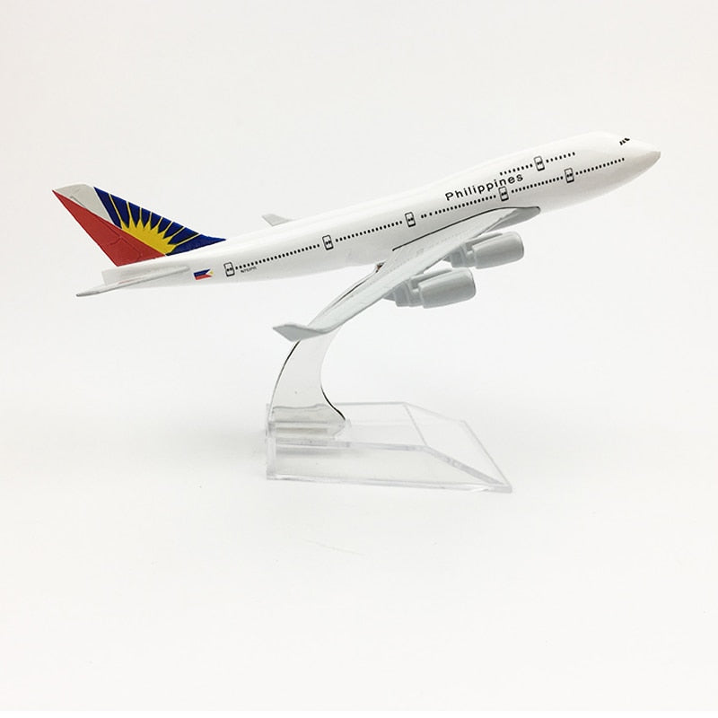 Philippines Airlines Boeing 747 Aircraft Metal 1:400 Collectible Replicas