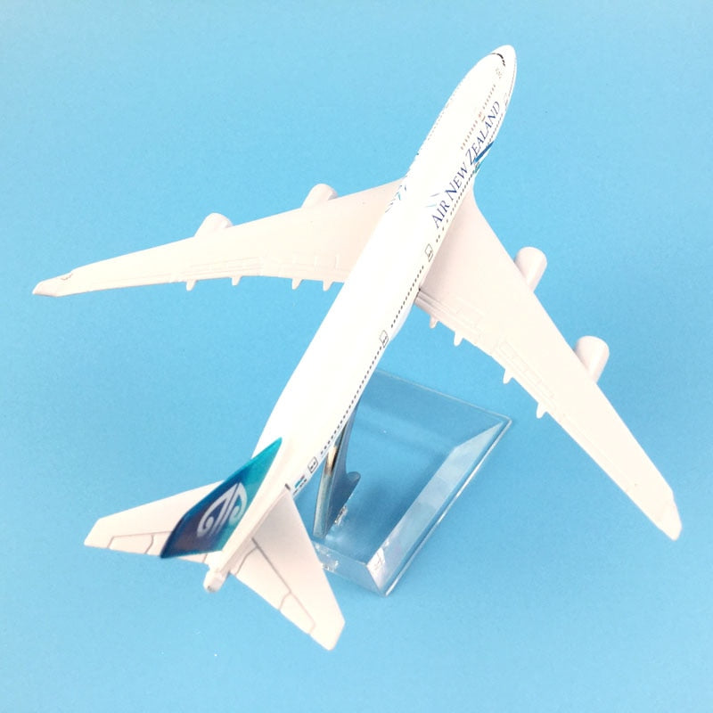 Air New Zealand Airlines Boeing 747 Aircraft Metal 1:400 Collectible Replicas