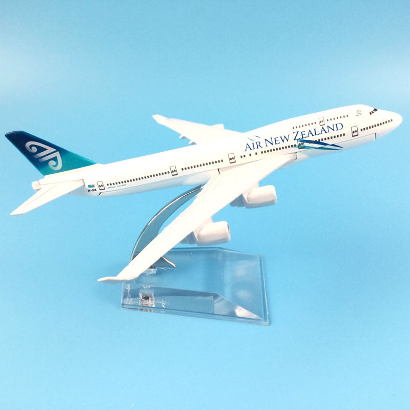 Air New Zealand Airlines Boeing 747 Aircraft Metal 1:400 Collectible Replicas