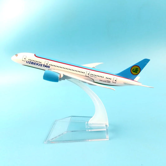 Uzbekistan Airways Boeing 787 Aircrafts Metal 1:400 Collectible Replicas