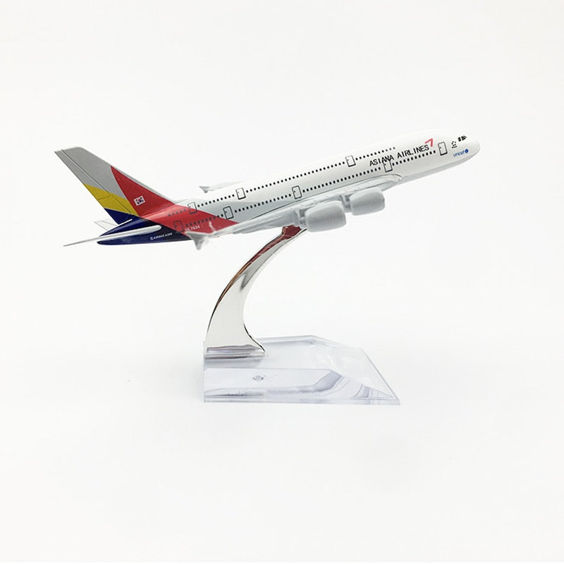 Asiana Airlines Airbus A380 Aircraft Metal 1:400 Collectible Replicas