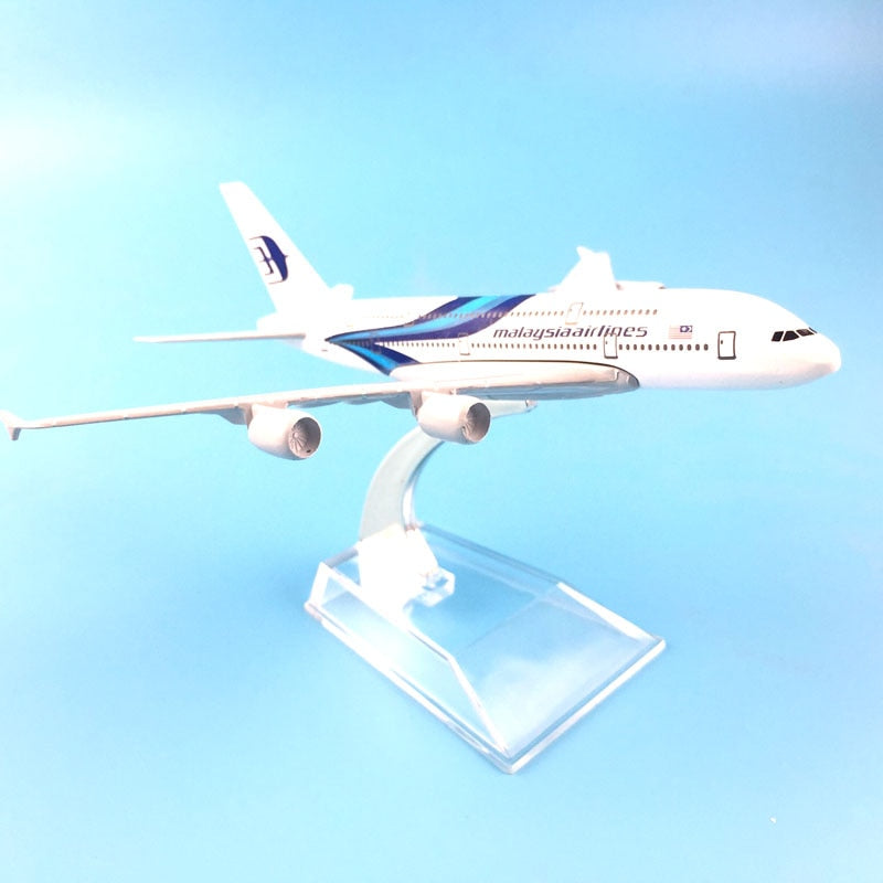 Malaysia Airlines Airbus A380 Aircraft Metal 1:400 Collectible Replicas