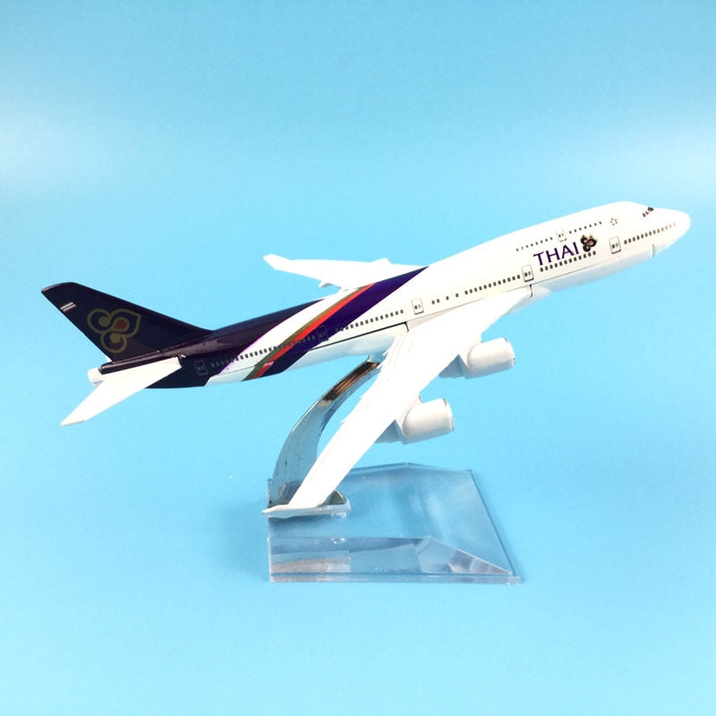 Thai Airways Boeing 747 Aircraft Metal 1:400 Collectible Replicas