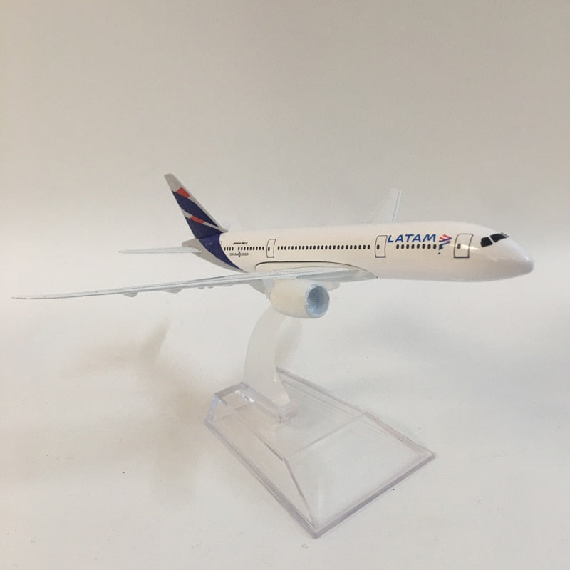 Latam Airlines Boeing 787 Aircraft Metal 1:400 Collectible Replicas