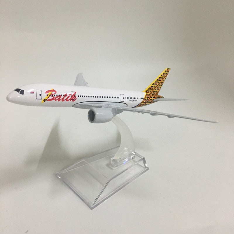 Batik Air Boeing 787 Aircraft Metal 1:400 Collectible Replicas