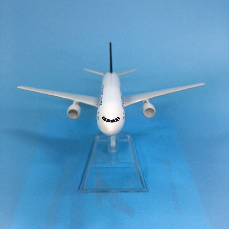 Singapore Airlines Boeing 777 and Airbus A380 Aircrafts Metal 1:400 Collectible Replicas